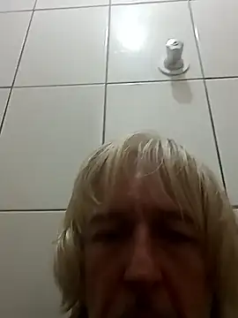 MrCrisgostoso online show from February 15, 10:42 pm