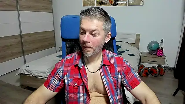 RobbyShawz online show from January 8, 5:32 am