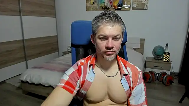 RobbyShawz online show from January 18, 7:34 am