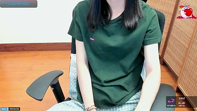 Ayase momo online show from June 24, 10:20 pm