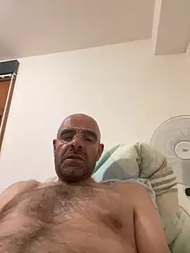 Snapshot of slim1976006 chatting on July 10, 10:56 pm slim1976006 online show from July 10, 10:56 pm