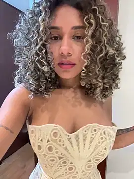 Snapshot of Belkaj chatting on February 18, 10:17 pm Belkaj online show from February 18, 10:17 pm