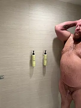 PiggyRose online show from February 14, 3:31 pm