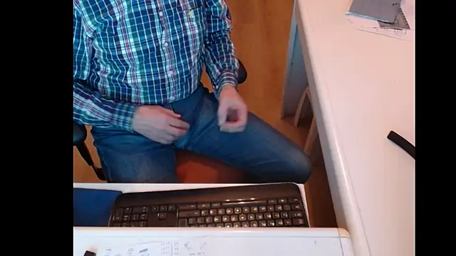 dutchpornking online show from March 11, 5:35 pm