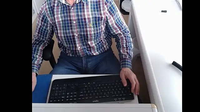 dutchpornking online show from March 13, 2:23 pm