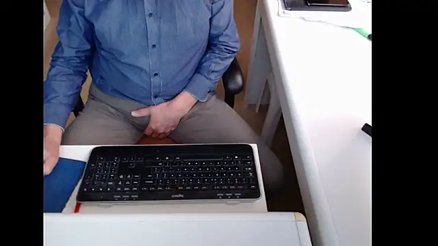 dutchpornking online show from February 18, 3:19 pm