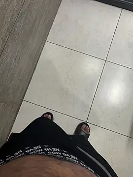 luciferdxm5 online show from December 27, 4:47 am