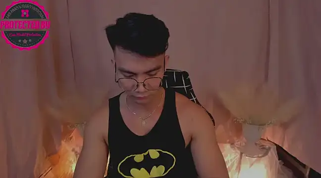 000batman000 online show from December 11, 1:28 pm