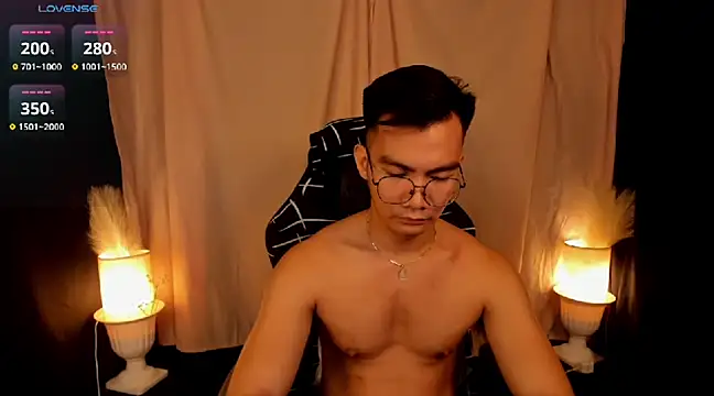 000batman000 online show from February 17, 3:36 am