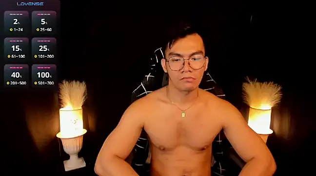 000batman000 online show from February 24, 4:16 am