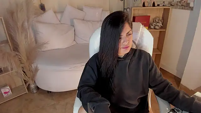 Catalinaa martinez online show from January 8, 5:27 am