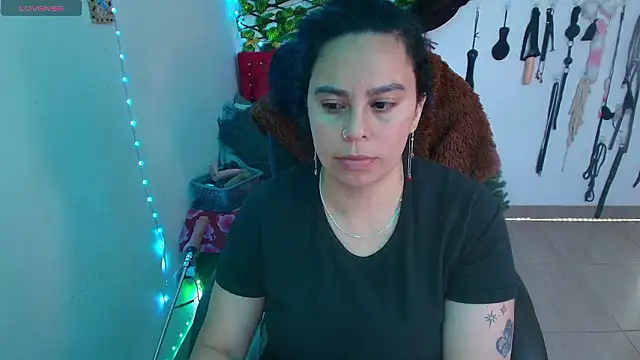 elektra 32 online show from February 17, 4:42 am