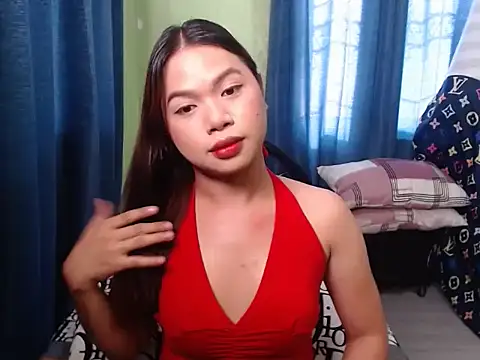 Kiana Lee online show from November 12, 6:58 am