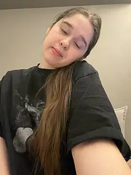 HornyGirlH online show from February 14, 11:12 pm