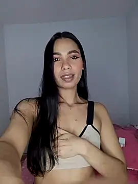 iamemmablake online show from May 30, 3:14 am