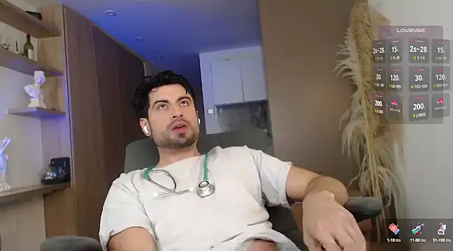 Snapshot of bradley_muscle chatting on March 7, 10:13 am bradley muscle online show from March 7, 10:13 am