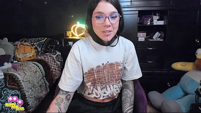 Lilmarieee online show from January 3, 1:05 am