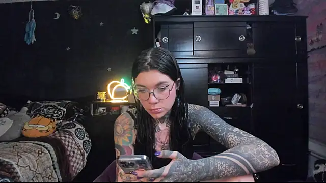 Lilmarieee online show from January 10, 12:17 am