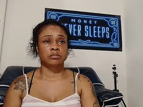 alexiaao9 online show from April 12, 4:28 am