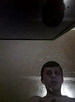 Snapshot of landy20cm chatting on December 2, 9:39 pm landy20cm online show from December 2, 9:39 pm