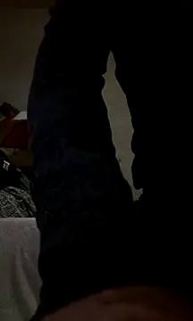 Snapshot of landy20cm chatting on January 24, 6:14 am landy20cm online show from January 24, 6:14 am