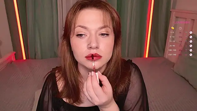 Evahadson online show from October 14, 8:20 pm