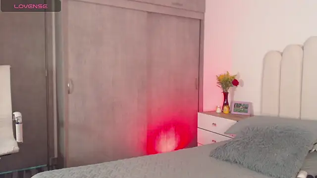 Brown skin11 online show from February 21, 10:22 pm