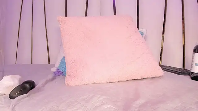 Meghan stonne  online show from March 9, 8:42 pm