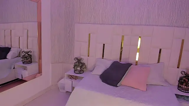 Snapshot of Meghan_stonne_ chatting on November 14, 9:02 pm Meghan stonne online show from November 14, 9:02 pm