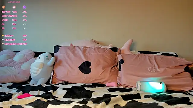 YaraAveiri online show from February 16, 2:10 pm