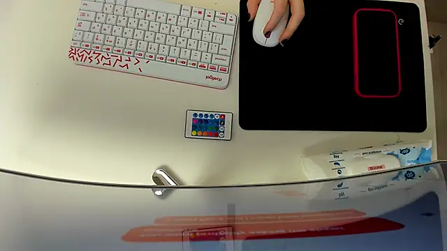 EffieMinki online show from March 3, 8:59 pm