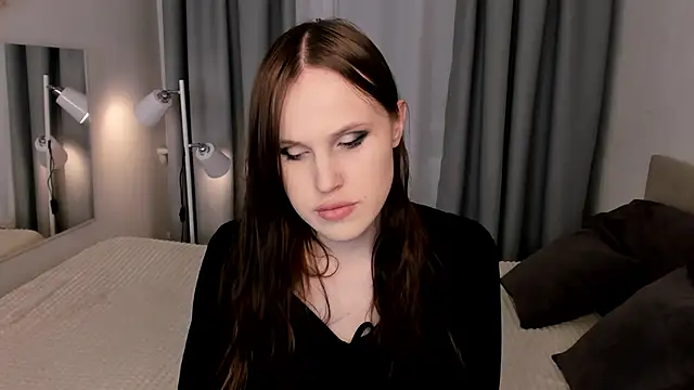 EffieMinki online show from April 14, 8:48 pm