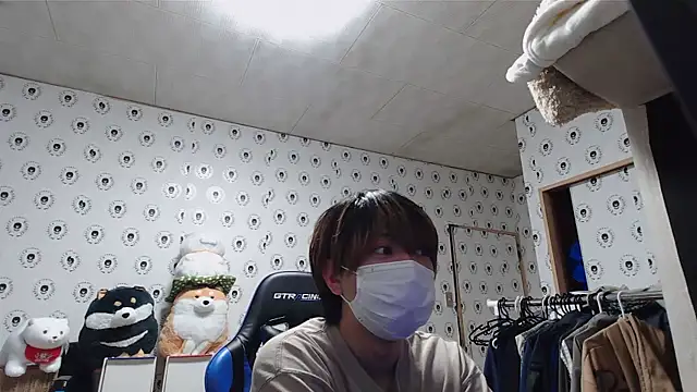 pychan online show from March 10, 1:54 pm