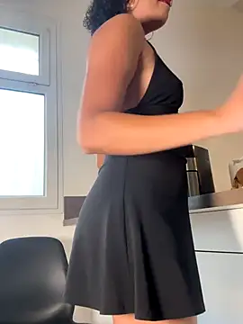 Snapshot of Lauyako chatting on October 4, 2:04 pm Lauyako online show from October 4, 2:04 pm