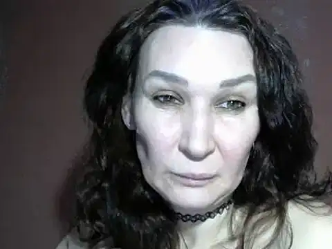 Snapshot of PrettyAndWild chatting on February 6, 5:19 pm PrettyAndWild online show from February 6, 5:19 pm