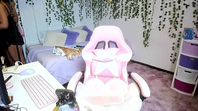 violeta milleer online show from January 9, 5:59 pm