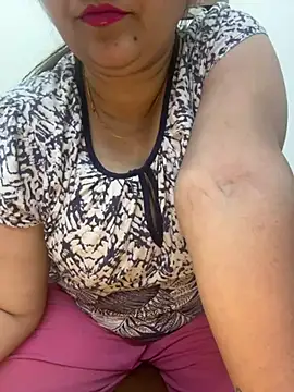 Snapshot of Preet_Kaur_69 chatting on December 8, 6:39 pm Preet Kaur 69 online show from December 8, 6:39 pm