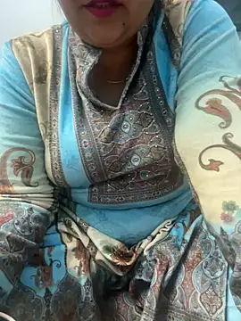 Snapshot of Preet_Kaur_69 chatting on December 25, 5:37 pm Preet Kaur 69 online show from December 25, 5:37 pm