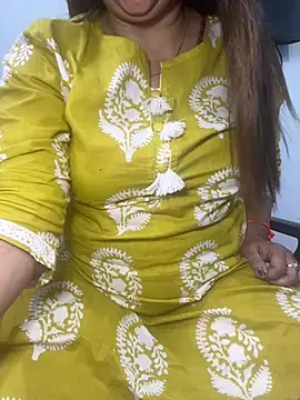 Snapshot of Preet_Kaur_69 chatting on February 26, 4:24 pm Preet Kaur 69 online show from February 26, 4:24 pm