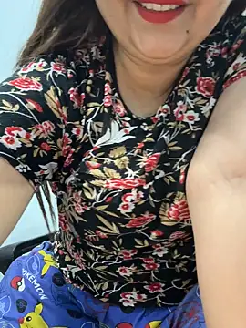 Snapshot of Preet_Kaur_69 chatting on November 21, 5:22 pm Preet Kaur 69 online show from November 21, 5:22 pm