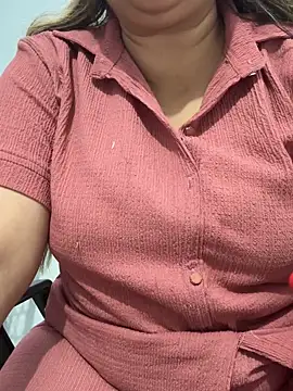 Preet Kaur 69 online show from April 7, 7:03 pm