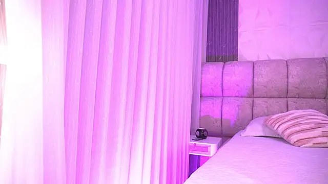 katy rioss online show from April 9, 12:10 pm