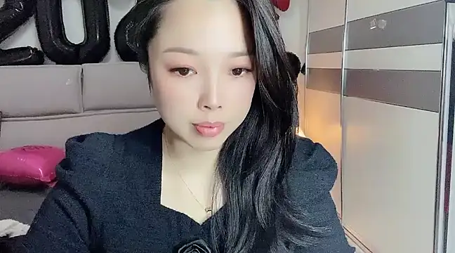 Snapshot of kk_lele chatting on January 4, 5:16 am kk lele online show from January 4, 5:16 am