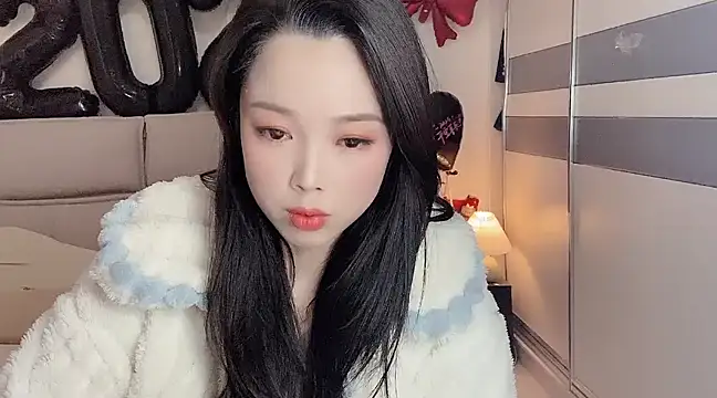Snapshot of kk_lele chatting on February 7, 7:29 am kk lele online show from February 7, 7:29 am