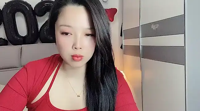 Snapshot of kk_lele chatting on February 7, 2:26 pm kk lele online show from February 7, 2:26 pm