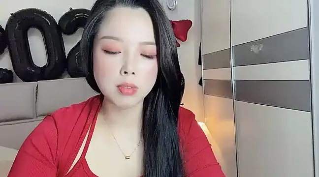Snapshot of kk_lele chatting on February 8, 7:26 am kk lele online show from February 8, 7:26 am