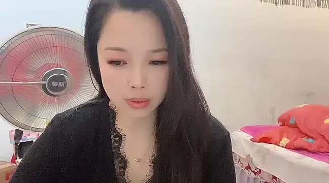 Snapshot of kk_lele chatting on February 9, 4:46 am kk lele online show from February 9, 4:46 am