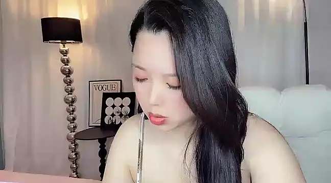 Snapshot of kk_lele chatting on March 3, 7:21 am kk lele online show from March 3, 7:21 am