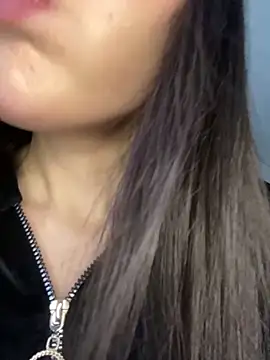 Snapshot of little_belucci chatting on March 19, 3:49 pm little belucci online show from March 19, 3:49 pm