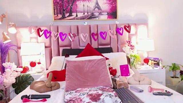 Anaa Bellaa online show from March 5, 12:23 pm